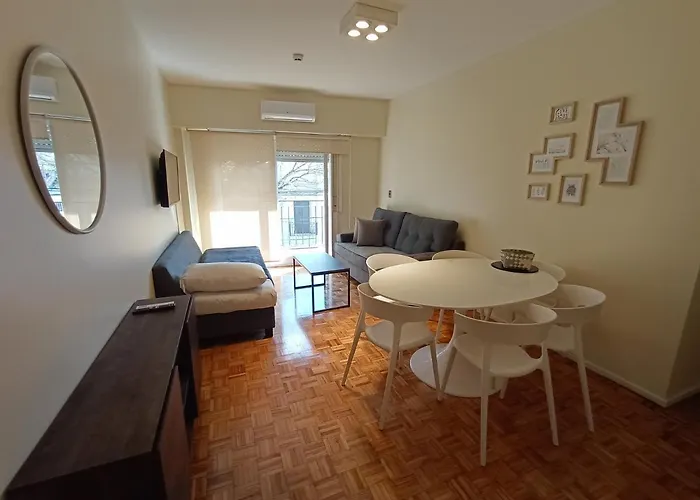Appartement à 2 Chambres à Coucher